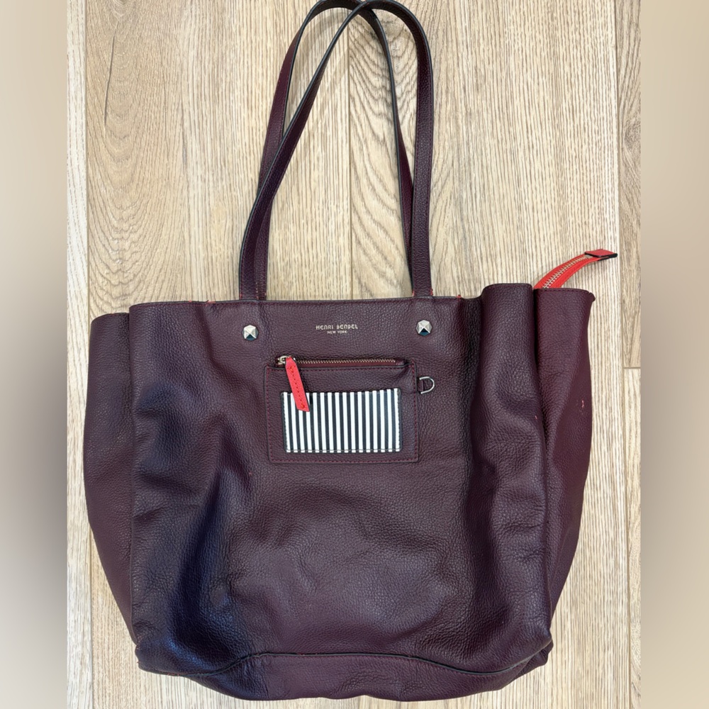 Henri Bendel Influencer Tote